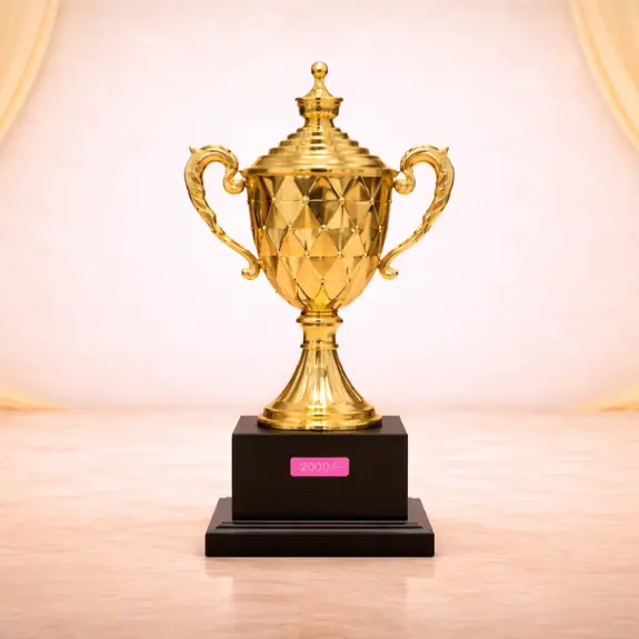 Elegance in gold and luxury Trophy